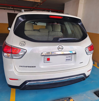 Al Seef, Vehicles, Cars & Trucks , BHD 3800,  Nissan Pathfinder,  2015,  Automatic,  89 KM,
