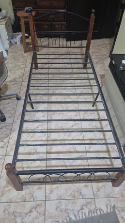 Jidhafs, Furniture, BHD 7,  Single Bed For Sale