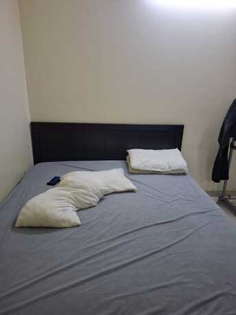 Manama, Apartments, Flats, Houses & Villas, BHD 90/month,  Furnished,  2 BR,  Furnished Room For Rent