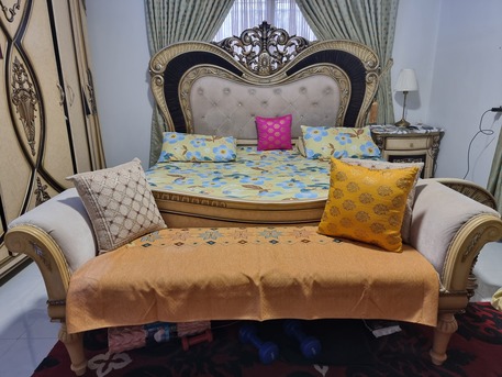 Riyadh, Furniture, SAR 8000,  Selling King Size Bed And Almirah