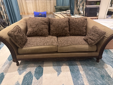 Al Rehab, Furniture, Disposing Sofaset For Free