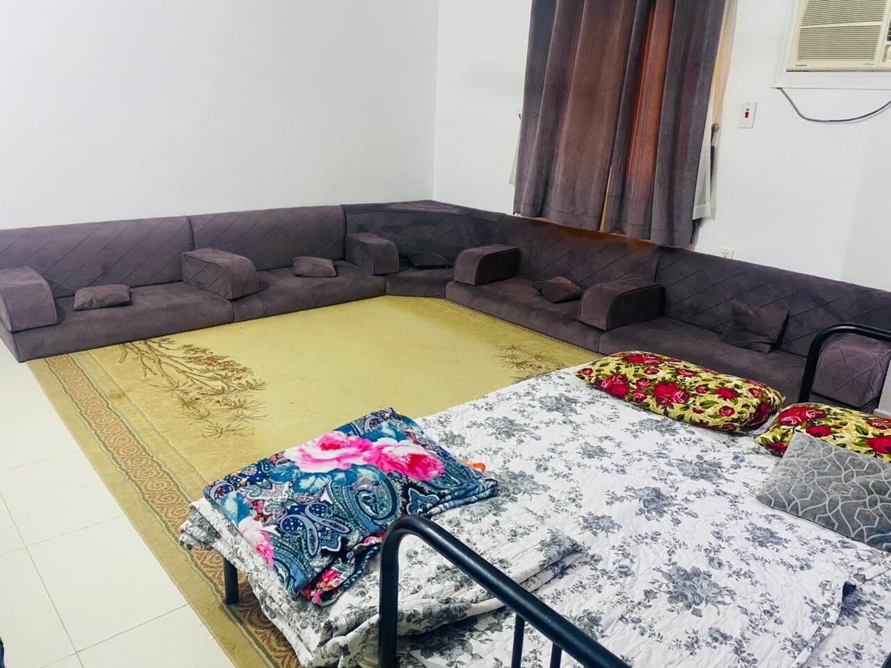 Jeddah, Apartments, Flats, Houses & Villas, SAR 2000/month,  2 BR,  Furnished Flat For Rent