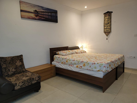 Al Faisaliyah, Apartments, Flats, Houses & Villas, Sar 1000/year,  2 BR,  One Room  Available For Rent In Faislia With Sharing Kichen Bathroom Furnished