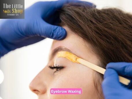 New York, Beautician, Achieve Natural Beauty Look With Eyebrow Waxing