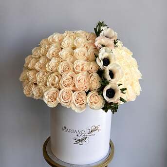 New York, Farm & Garden, USD 190,  Best Online Store For White Rose Bouquets USA | Elegant Father&rsquo;s Day 2026 Flower Gifts