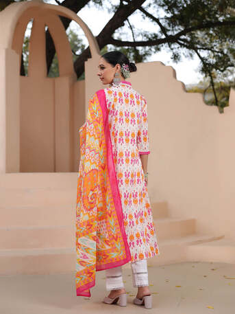 New Delhi, Clothing & Accessories, INR 2218,  Women Ikat Printed Pure Cotton Kurta With Trousers & Dupatta