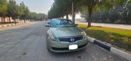 Jubail, Vehicles, Cars & Trucks , SAR 11500,  Nissan Altima,  2008,  Automatic,  319691 KM,   -, 2.5L- SAR 11500