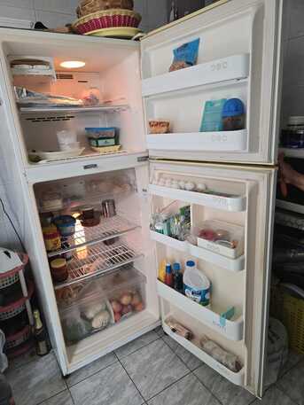 Riyadh, Appliances, SAR 750,  Refrigerator LG LG GR-432BF  430 L
