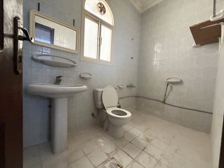 Adliya, Apartments, Flats, Houses & Villas, BHD 200/month,  1 BR,  1 Bedroom Flat For Rent With Ewa