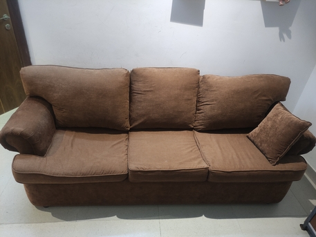 Riffa, Furniture, BHD 10,  3 Seater Sofa For Sale