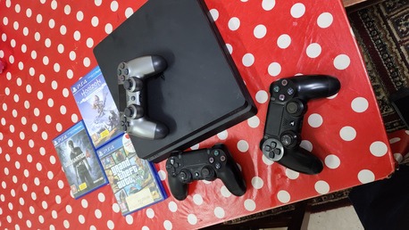 Jeddah, Electronics, SAR 1000,  PS4 Slim 500 GB
