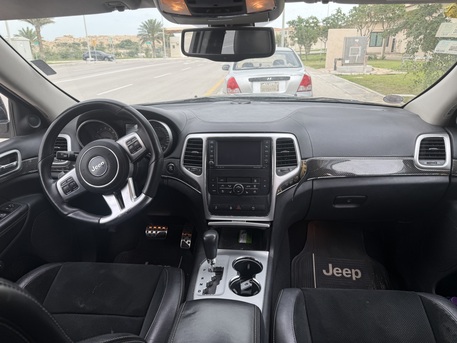 Dhahran, Vehicles, Cars & Trucks , SAR 69000,  Jeep Grand Cherokee SRT 8,  2013,  Automatic,  130000 KM,
