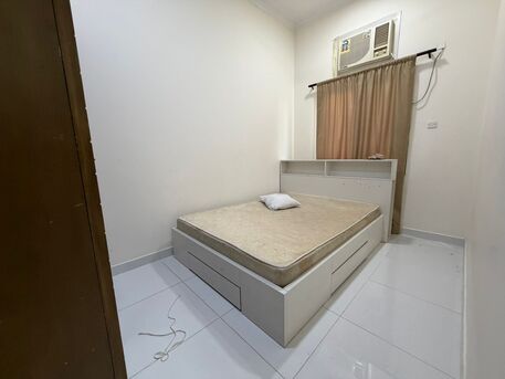 Hoora, Apartments, Flats, Houses & Villas, BHD 230/month,  Furnished,  2 BR,  Budget-Friendly Apartment For Rent In Hoora