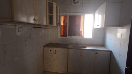 Gudaibiya, Apartments, Flats, Houses & Villas, BHD 150/year,  2 BR,  Unfurnished 2 Bedroom Flat Available In Gudabiya