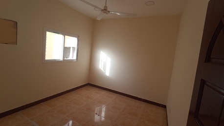 Gudaibiya, Apartments, Flats, Houses & Villas, BHD 150/year,  2 BR,  Unfurnished 2 Bedroom Flat Available In Gudabiya