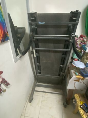 Riyadh, Household Items, SAR 500700600,  Refrigerator(11.2cu.ft Haas) / Air Condition( Window Type Zamil) / Trademill Foldable(smar