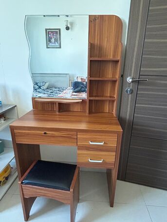 Manama, Household Items, BHD 1,  Used Furniture For Sale