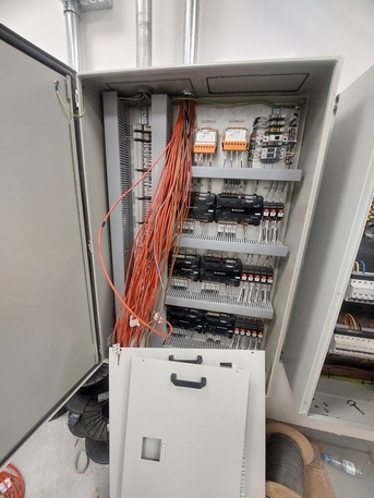Khobar, Job Seekers, I Am Professional Electrician