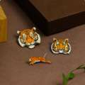 Animal Brooches: A Stylish Accessory For Every Occasion
