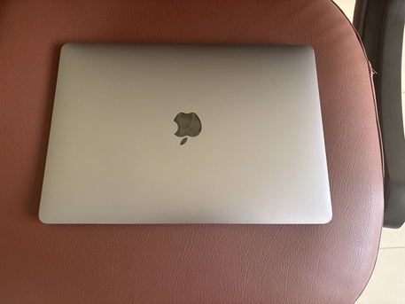 Dammam, Computers, SAR 1999,  MacBook Air 2019 I3 8GB 256gb