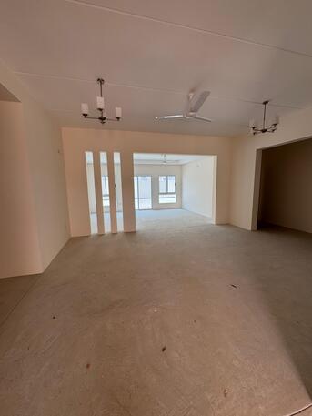 Riffa, Housing Exchanges, BHD 650/month,  4 BR,  800 Sq. Meter,  For Rent: A Large And Elegant Villa In Riffa, Al-Hunainiya, The New Area. Close To The Cou