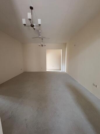 Riffa, Housing Exchanges, BHD 650/month,  4 BR,  800 Sq. Meter,  For Rent: A Large And Elegant Villa In Riffa, Al-Hunainiya, The New Area. Close To The Cou