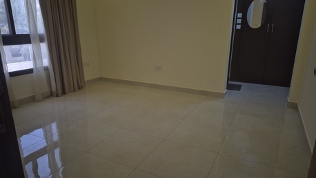 Manama, Apartments, Flats, Houses & Villas, BHD 260/month,  Furnished,  2 BR,  189 Sq. Meter,  Flat For Rent Semi