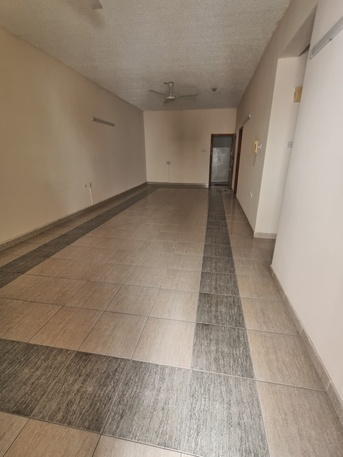 Hoora, Apartments, Flats, Houses & Villas, BHD 200/month,  2 BR,  Semi Furnished Spacious 2 BHK Flat For Rent In Hoora With Balcony -35529070