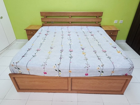 Al Sulaymaniyyah, Furniture, SAR 500,  Bedroom Set For Sale (Bed With Mattress, 2 Side Tables, Dressing Table)