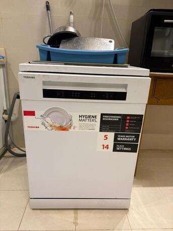 Riyadh, Appliances, SAR 750,  Used Toshiba Freestanding Dishwasher
