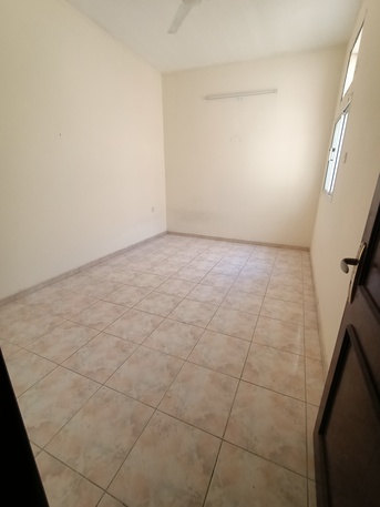 Gudaibiya, Apartments, Flats, Houses & Villas, BHD 150/month,  2 BR,  Semi Furnished 2 Bedroom Flat For Rent In Gudaibiya -35529070