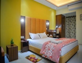 Jeddah, Jobs, আবাসিক হোটেল ক্লিনার