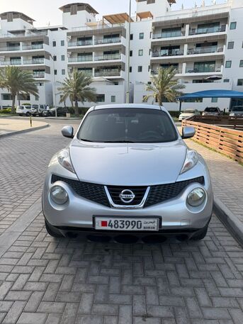 Manama, Vehicles, Cars & Trucks , BHD 2100,  Nissan Juke,  2014,  Automatic,  220 KM,  For Sale  - Lady Driven In Excellent Condition - للبيع نيسلن جوك