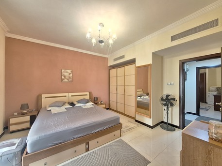 Juffair, Apartments, Flats, Houses & Villas, BHD 320/month,  Furnished,  2 BR,  Stunning | Modern Interior | Balcony | Facilities | Near Oasis Mall Juffair