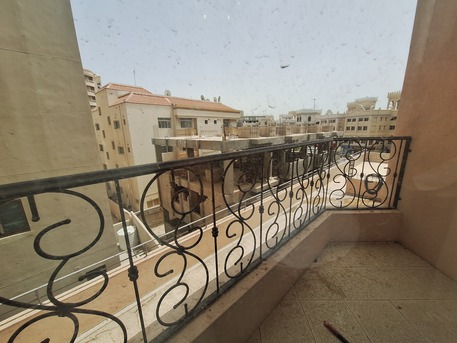 Juffair, Apartments, Flats, Houses & Villas, BHD 320/month,  Furnished,  2 BR,  Stunning | Modern Interior | Balcony | Facilities | Near Oasis Mall Juffair