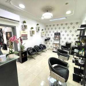 BHD 8500,  LADIES SALON FOR SALE