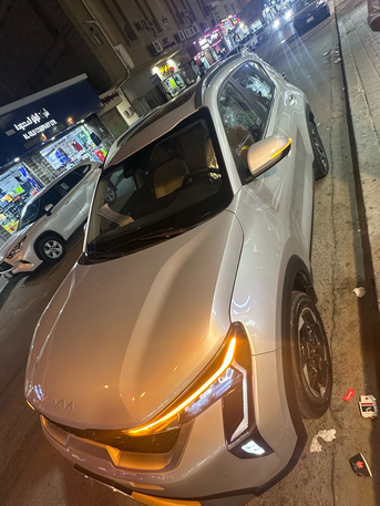 Jubail, Passenger Transport, Kia Stonic Four Seat New Car Jubail To Dammam Airport 100 Ryal