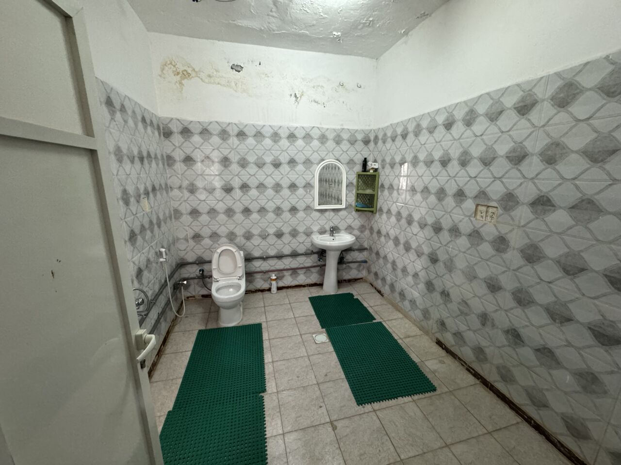 Dammam, Rooms for Rent, SAR 1200/month,  Furnished,  Well Furnish Room For Rent