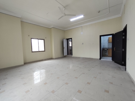 Juffair, Apartments, Flats, Houses & Villas, BHD 170/year,  1 BR,  Juffair:- Studio Flat On Rent With Unlimited Ewa..