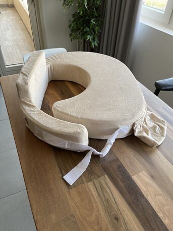 Jeddah, Baby & Kid Stuff, SAR 100,  Deluxe Nursing Pillow