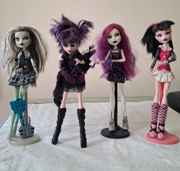 Adliya, Toys & Games, BHD 6,  Collectable Monster High Dolls - Generation 1 + DVD