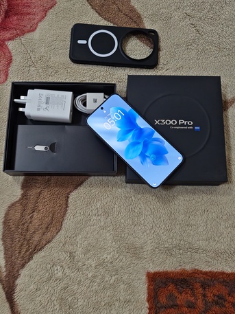 Dammam, Mobile Phones, SAR 3700,  VIVO X300 PRO 16/512GB