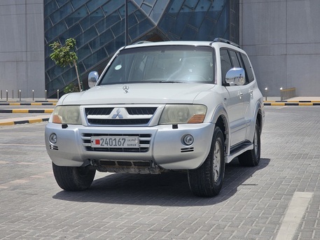 Manama, Vehicles, Cars & Trucks , BHD 1450,  Mitsubishi Pajero,  2004,  Automatic,  229000 KM,   For Sale
