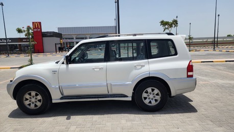 Manama, Vehicles, Cars & Trucks , BHD 1450,  Mitsubishi Pajero,  2004,  Automatic,  229000 KM,   For Sale