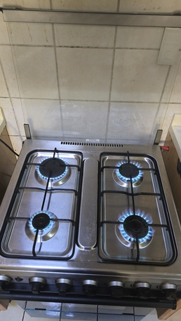 Salamah, Appliances, SAR 950,  Midea 4 Burner Gas Cooker With Oven + Gas Cylinder
