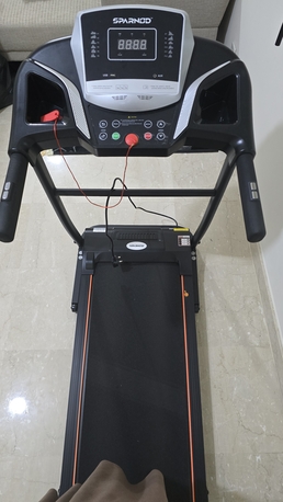 Salamah, Sporting Goods, SAR 700,  Sparnod STH-1200 Electric Treadmill With Original Box