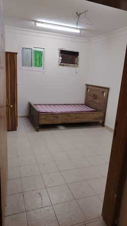 Riyadh, Rooms for Rent, SAR 1200/month,  12 Sq. Meter,  Room For Rent &ndash; Gharnatah District (Near Metro, Mall, Bus)