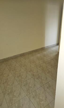 Salmaniya, Apartments, Flats, Houses & Villas, BHD 120/month,  1 BR,  One Bedroom Unfurnished Flat For Rent Without Ewa