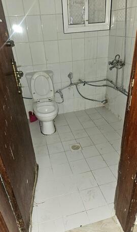 Salmaniya, Apartments, Flats, Houses & Villas, BHD 120/month,  1 BR,  One Bedroom Unfurnished Flat For Rent Without Ewa