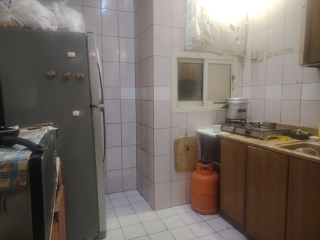 Al Khobar Al Shamalia, Housing Exchanges, SAR 1000/month,  2 BR,  One Furnished Room Available For Single Pakistani Person